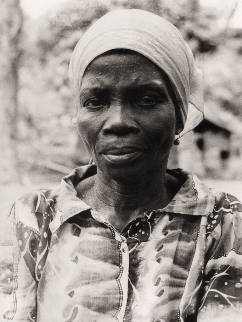 s-jour-au-cameroun-1965-1070